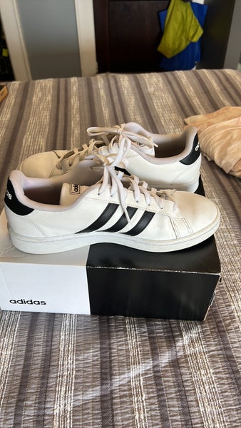 Adidas grand court sneakers