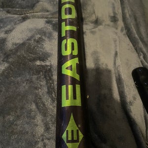 Used Easton   34" Black Max Bat