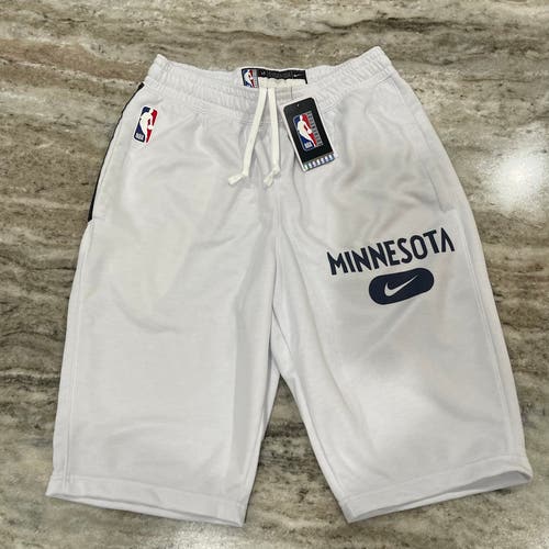 Nike NBA Minnesota Timberwolves Player Issued Warm Up Dri-Fit Shorts Men’s Sz M  New