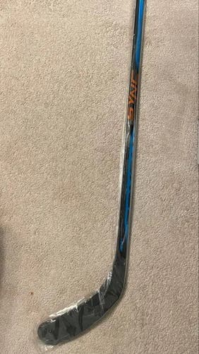 New Intermediate Bauer Left Hand P28  Nexus Sync Hockey Stick