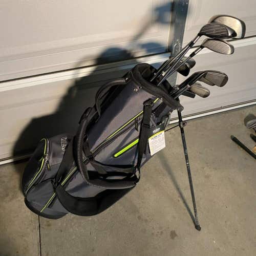 Cleveland CG16 Black Pearl Golf Club Complete Set W/ New Stand Bag