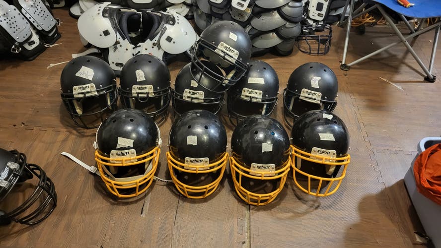 1 bundle 40 Used Schutt Helmets