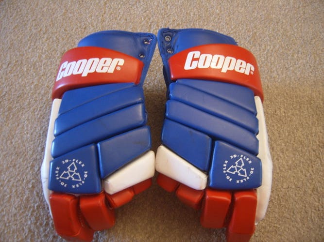Hockey Gloves-Excellent Condition Vintage Cooper HGL650 Senior Hockey Gloves 14"
