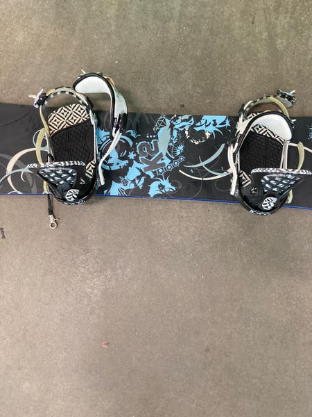 Used Women's K2 Skyla 147 Snowboard All Mountain With Ride DVA