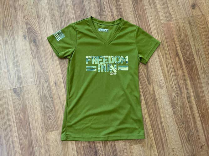 2019 Freedom Run 10K 5K PROVO, UTAH RUNNING Women's Cut Size Small Race Shirt!
