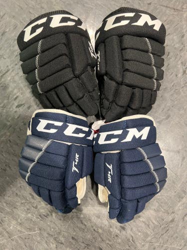 Used Youth CCM Tack 4R Gloves 8" (2 Pack)