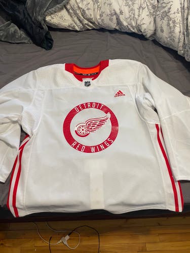 Detroit Red Wings Adidas MIC Pro Stock Hockey Practice Jersey Size 56