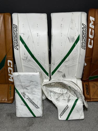 Used 30+2 Passau Starke Regular Goalie Full Set