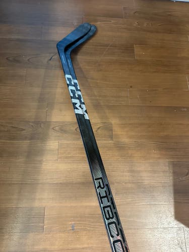 2-PACK | NEW | Senior CCM Right Handed P28 Pro Stock Jetspeed FT6 Pro Hockey Stick