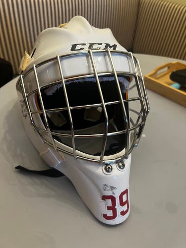 Used Senior CCM GFL Pro Goalie Mask Medium NON-CERTIFIED