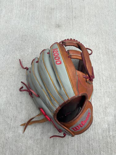 Used Infield 11.75" DP15 A2000 Baseball Glove