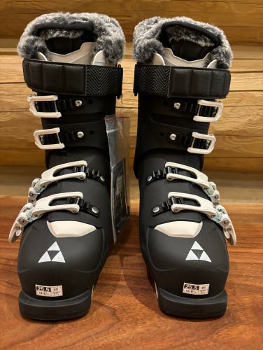 New Fischer Hybrid 110 Ski Boots 25.5