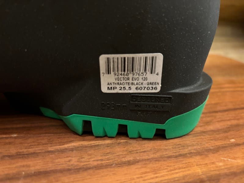 New Head Vector Evo 120 Ski Boots 25.5 | SidelineSwap | Buy and