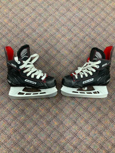 Used Youth Bauer 13 Ns Hockey Skates