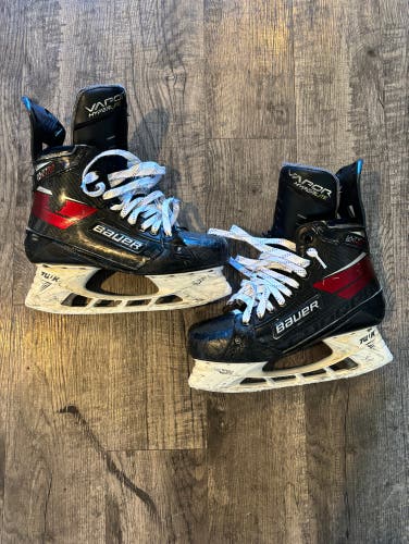 Used Senior Bauer  Pro Stock 10 Supreme UltraSonic Hockey Skates