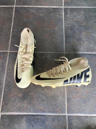 Used Men's 9.5 Nike Mercurial Superfly 9 Club FG Soccer Cleats