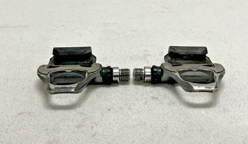 Shimano Ultegra PD-6700 Aluminum Clipless Road Bike Pedals 9/16" Spindle Gray