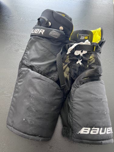 Used Junior Bauer Supreme 3S Hockey Pants