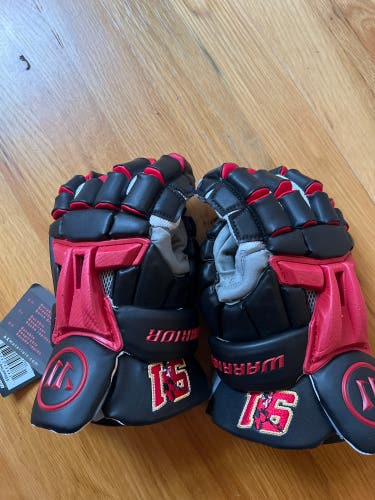 New  Warrior Large Burn XP Lacrosse Gloves
