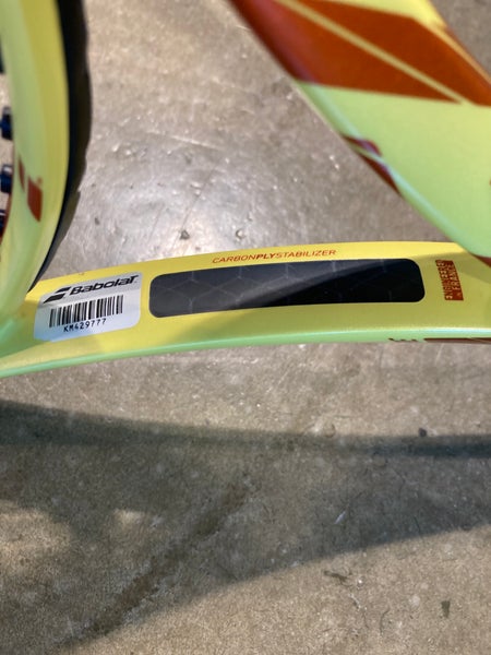 Babolat Pure Aero Jr (2016) Tennis Racquet | Junior 4" Grip | With Bag