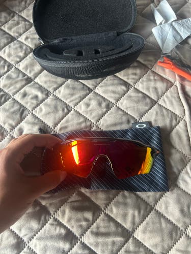 Used  Oakley Radar EV Sunglasses