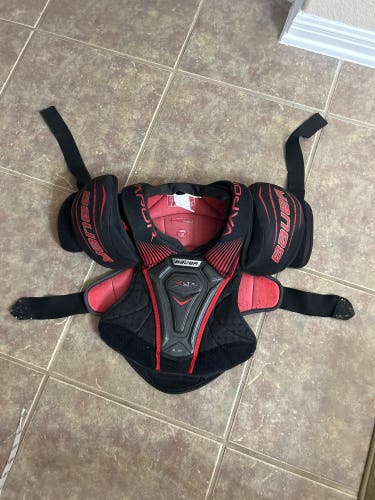 Bauer XLTX Pro Sr Small chest protector