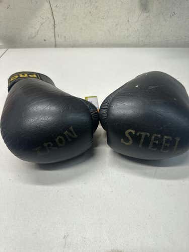 Used Pro Boxing Lg 16 Oz Boxing Gloves