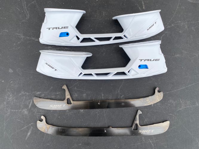 TRUE Player Skate Replacement Shift X Holder and Runner Set 7881