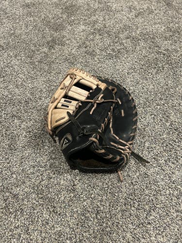 Used First Base 12.5" Baseball Glove