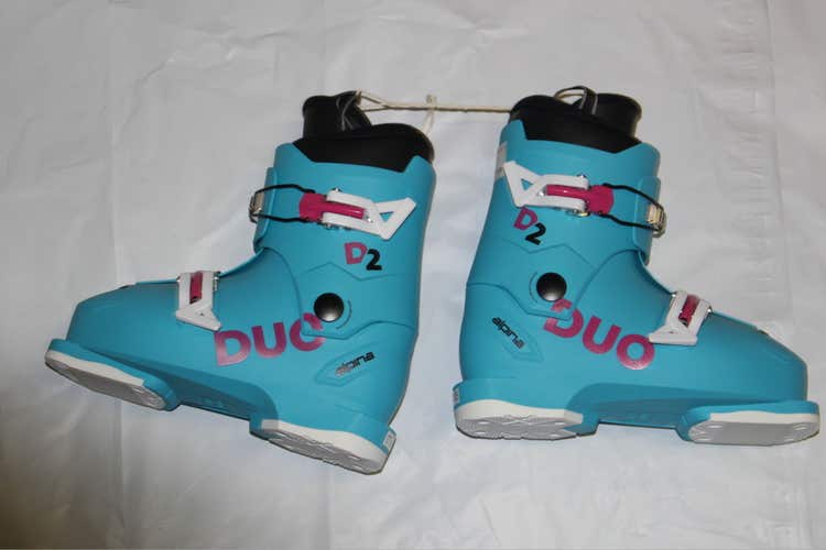 NEW kids ski boots Alpina boots 20.5 mondo /US 1.5