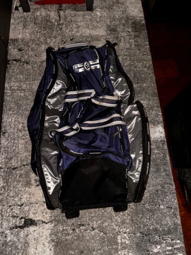 Brand New: No Errors (NO E2) Navy Blue Catchers Bag