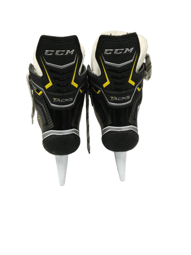 Used Ccm Tacks 9060 Senior 8 Ice Hockey Skates