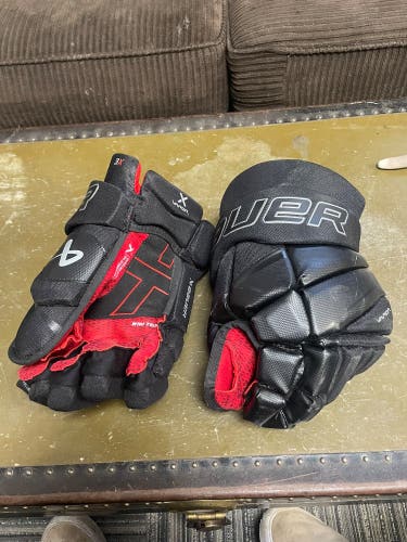 Used  Bauer 14"  Vapor X Gloves