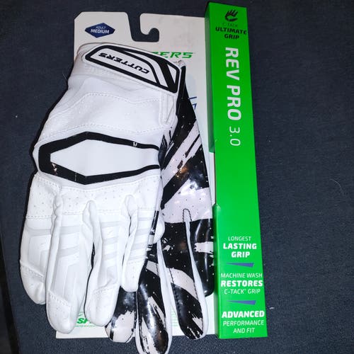 White New Medium Adult Cutters Rev pro 3.0 Gloves