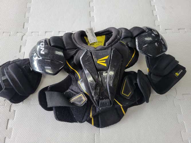 Used Easton Rs Md Hockey Shoulder Pads