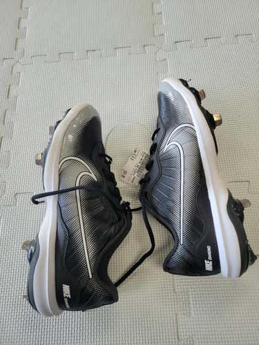 Used Nike Metal Bb Cleats Senior 8.5 Baseball And Softball Cleats