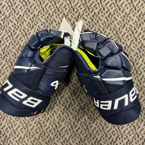 Bauer Navy Vapor 3X 11” gloves