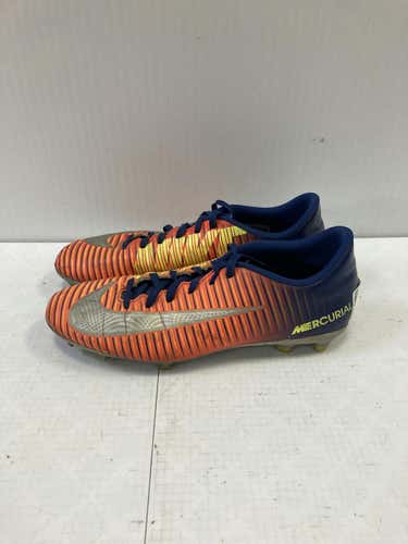 Used Nike Senior 9 Cleat Soccer Outdoor Cleats