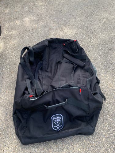 Lightly Used Pacific Rink Goalie Bag, Free Shipping!