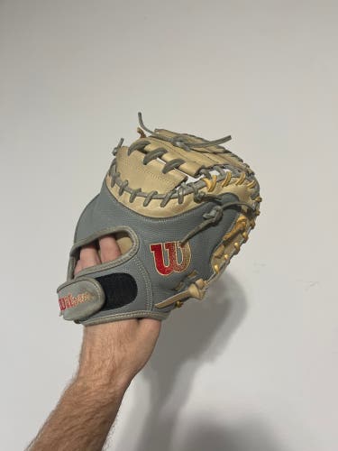 Wilson a2000 pf33 33” catchers mitt baseball glove