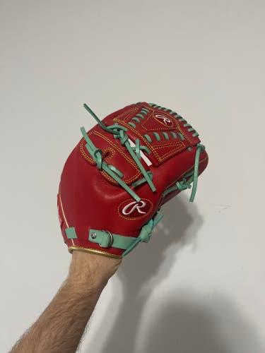 Rawlings heart of the hide 11.75 baseball glove