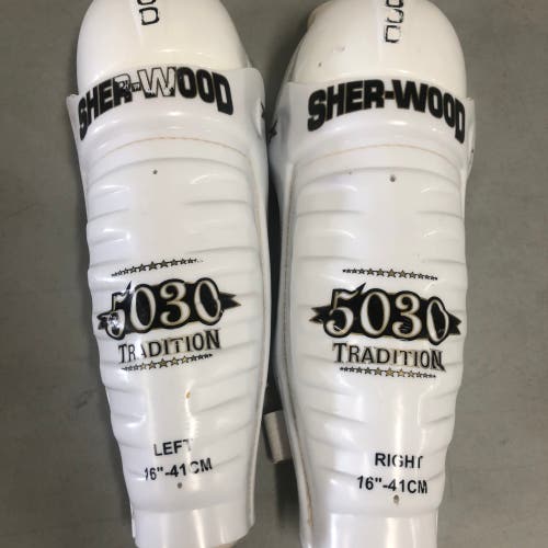 Sherwood 5030 16” shin pads