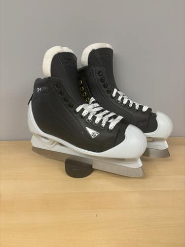 Graf DM1050 Hockey Goalie Skates Regular Width Size 6