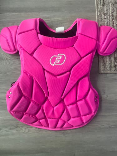 Force3 Pink Mothers Day catchers gear