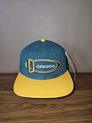 NEW Vintage Oregon Ducks 1990s NCAA College Sports Hat Cap Vtg Green Snapback