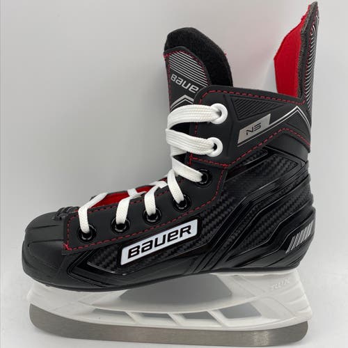 NEW Bauer NS Youth Skates, Size 13 R