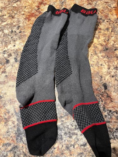 Gray Used Large Bauer Skate Socks