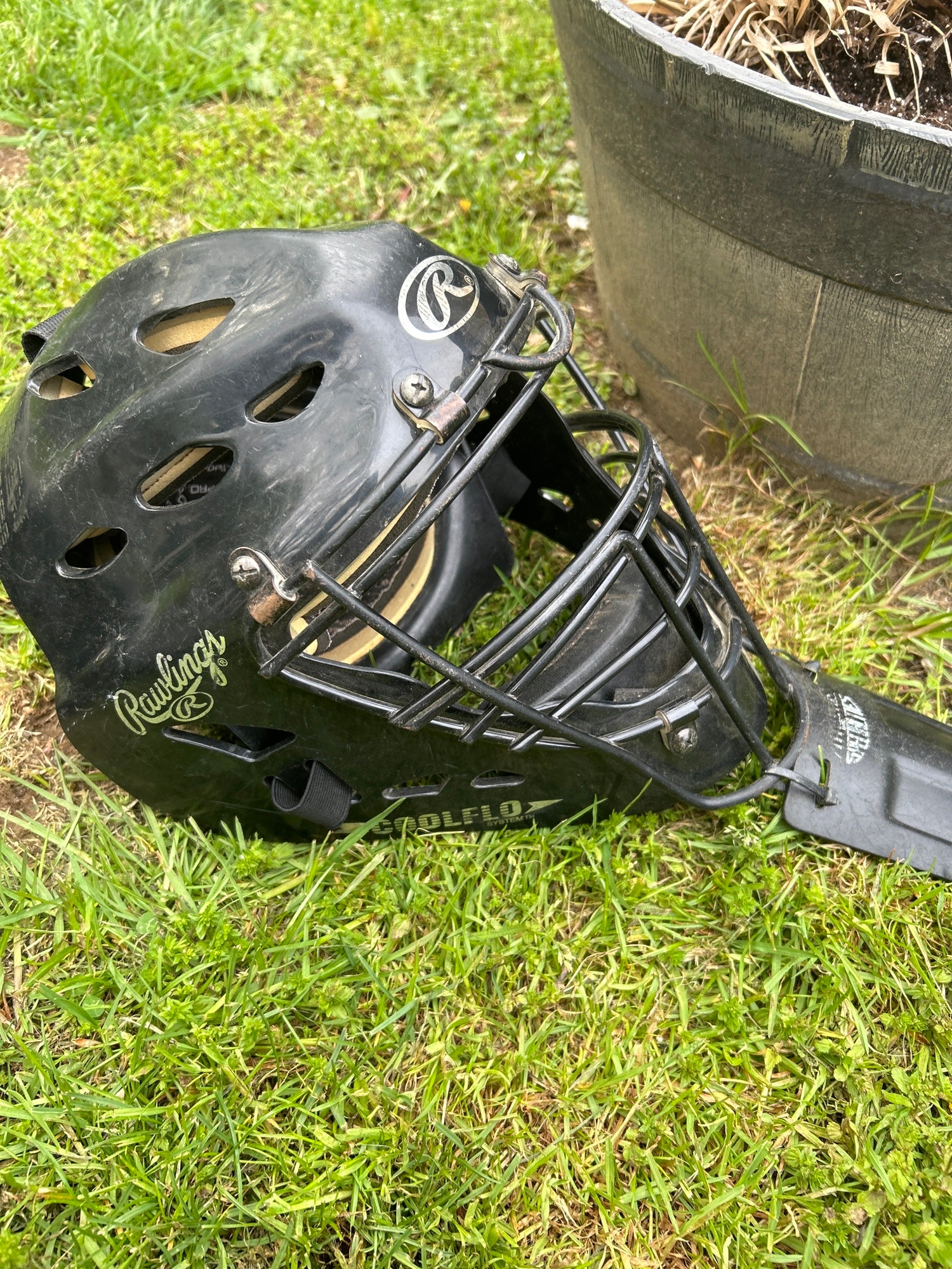 supreme catchers mask | SidelineSwap | Buy and Sell on SidelineSwap