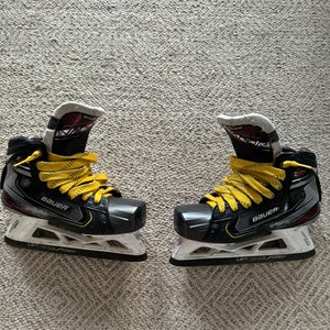 Used Intermediate Bauer Regular Width Size 4.5 Vapor 2X Pro Hockey Goalie Skates