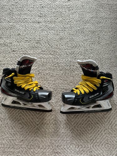 Used Intermediate Bauer Regular Width Size 4.5 Vapor 2X Pro Hockey Goalie Skates